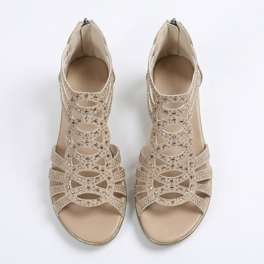 Roxanne - Fashionable women&